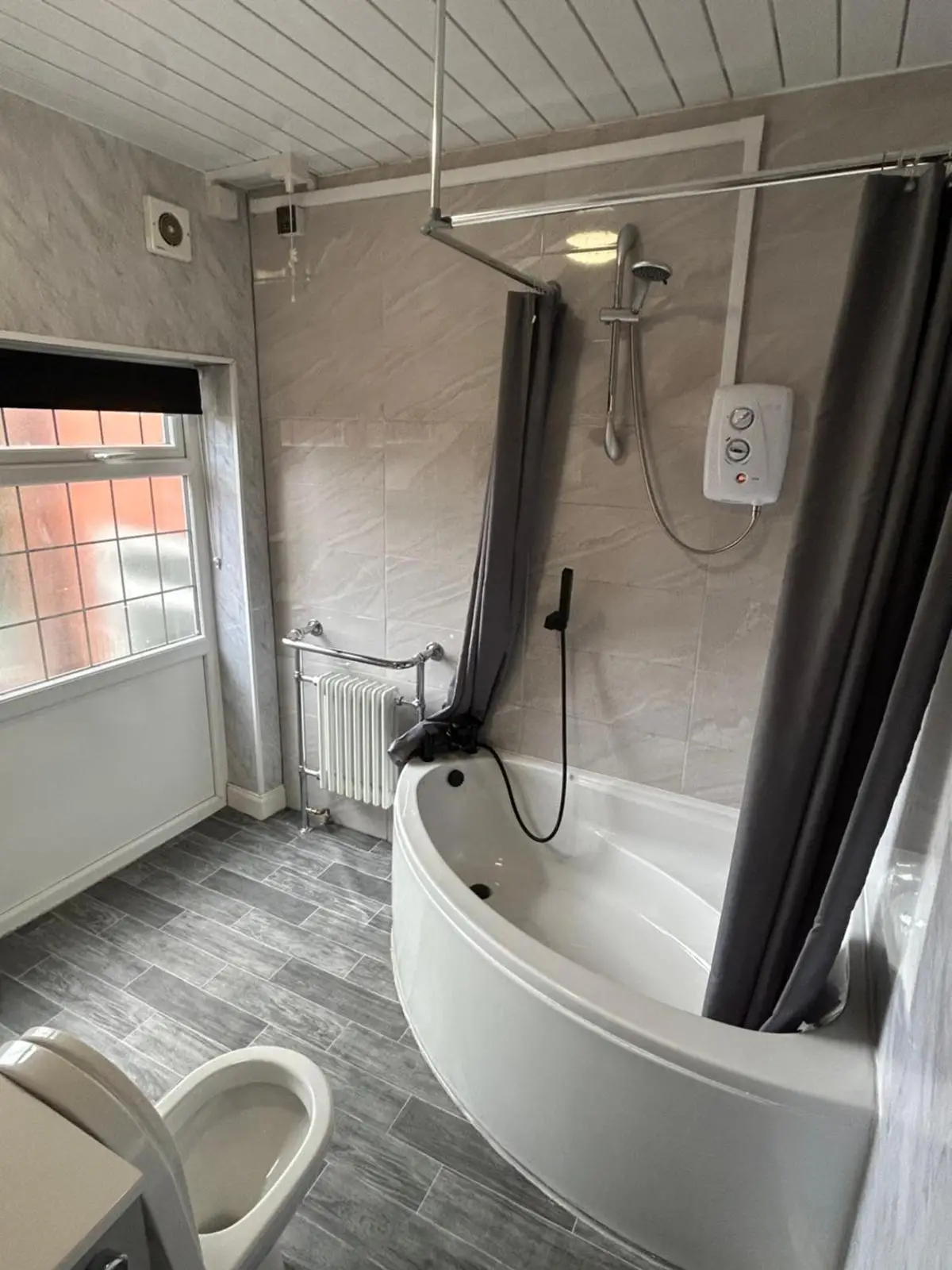 Barons Court Hotel Main image